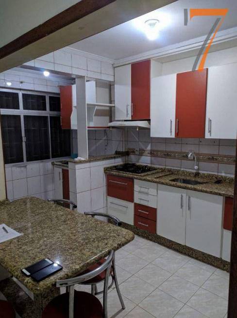 Foto 1 de Apartamento com 2 Quartos à venda, 50m² em Kobrasol, São José