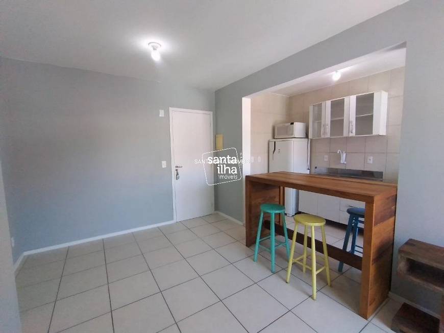 Foto 1 de Apartamento com 2 Quartos para alugar, 57m² em Ribeirão da Ilha, Florianópolis