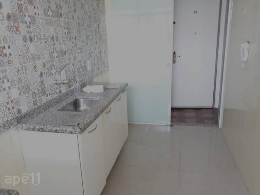 Foto 5 de Apartamento com 2 Quartos à venda, 55m² em Vila Carmosina, São Paulo