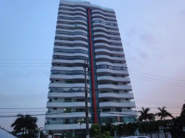 Foto 1 de Apartamento com 3 Quartos à venda, 200m² em Aleixo, Manaus