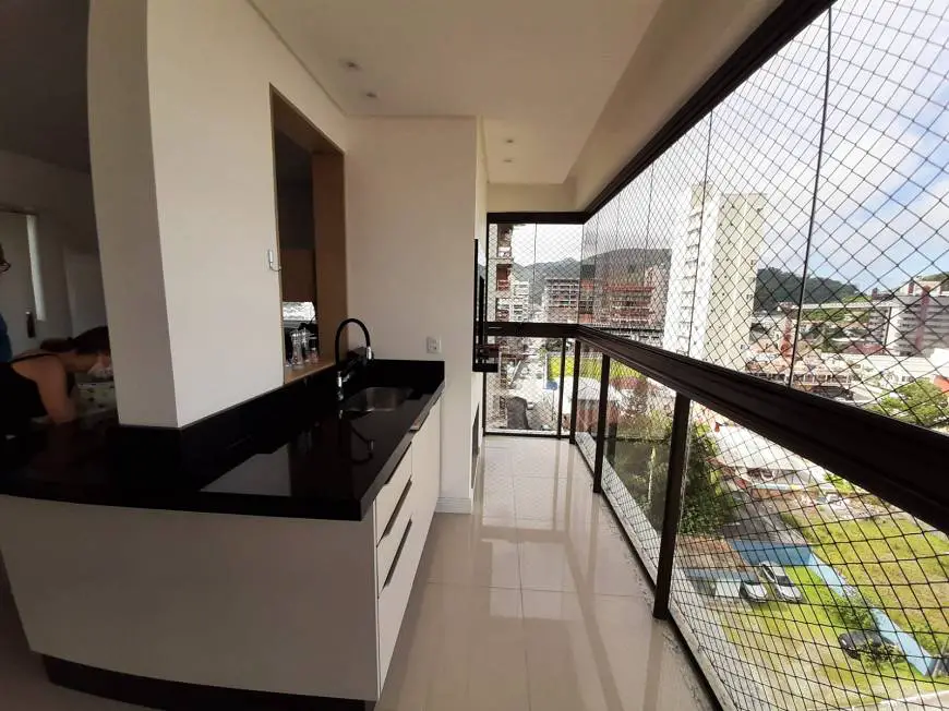 Foto 3 de Apartamento com 3 Quartos para alugar, 120m² em Centro, Itapema