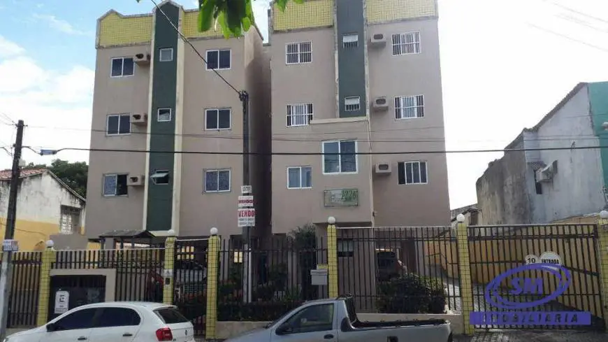 Foto 1 de Apartamento com 3 Quartos para alugar, 70m² em Cidade dos Funcionários, Fortaleza