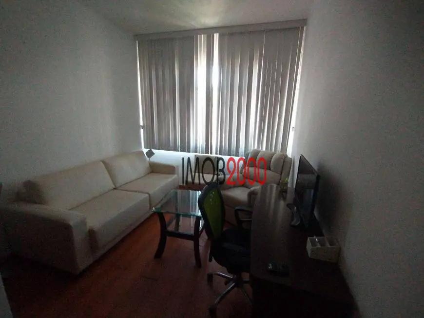 Foto 3 de Apartamento com 3 Quartos para alugar, 96m² em Icaraí, Niterói