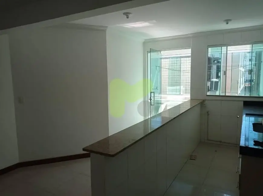 Foto 1 de Apartamento com 3 Quartos para alugar, 80m² em Imbetiba, Macaé