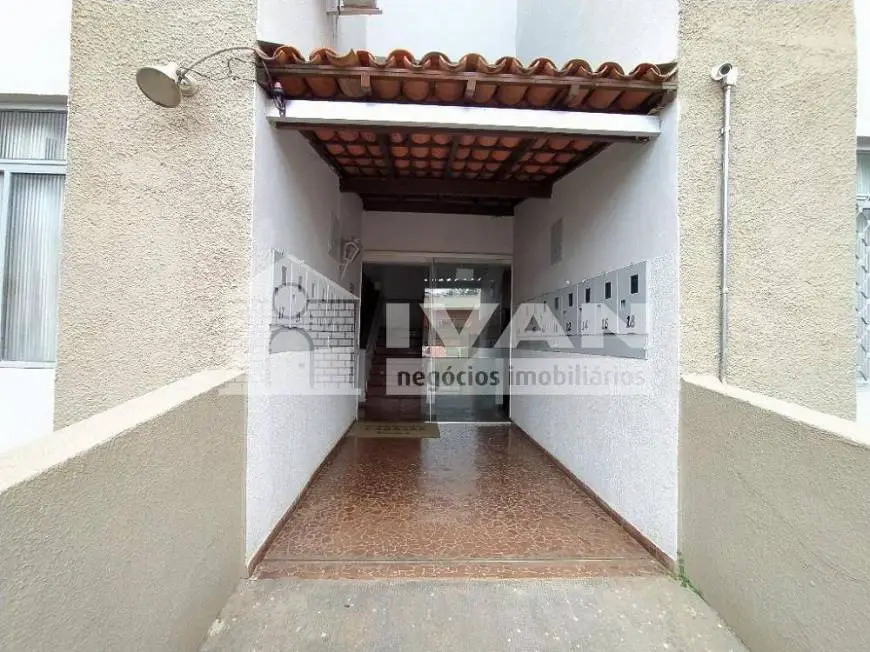 Foto 5 de Apartamento com 3 Quartos para alugar, 86m² em Lidice, Uberlândia