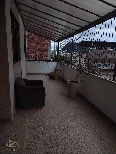Foto 5 de Apartamento com 3 Quartos para alugar, 140m² em Manoel Honório, Juiz de Fora