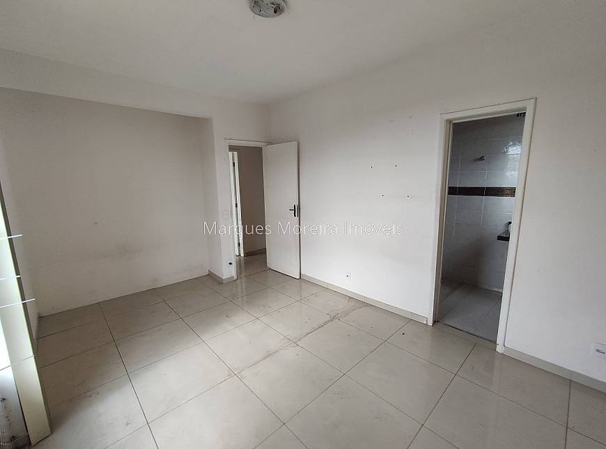Foto 2 de Apartamento com 3 Quartos à venda, 90m² em Mariano Procópio, Juiz de Fora