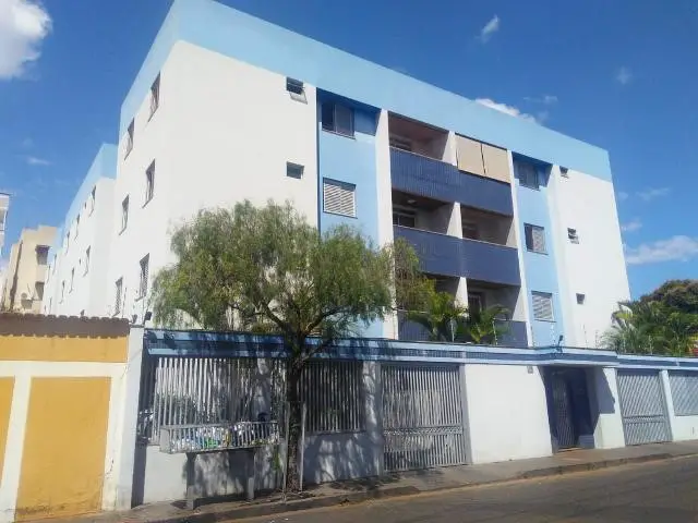 Foto 1 de Apartamento com 3 Quartos para alugar, 120m² em Saraiva, Uberlândia
