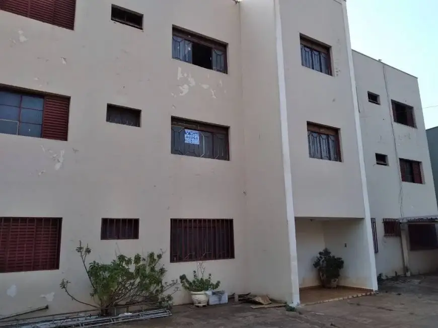 Foto 1 de Apartamento com 3 Quartos para alugar, 110m² em Vila Celeste, Uberaba