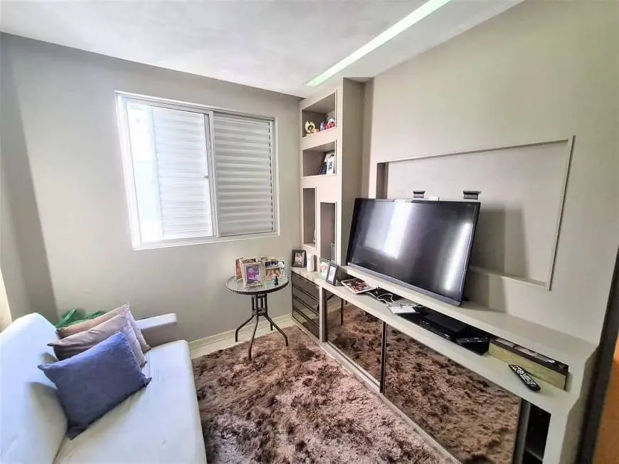 Foto 2 de Apartamento com 4 Quartos para alugar, 115m² em Castelo, Belo Horizonte