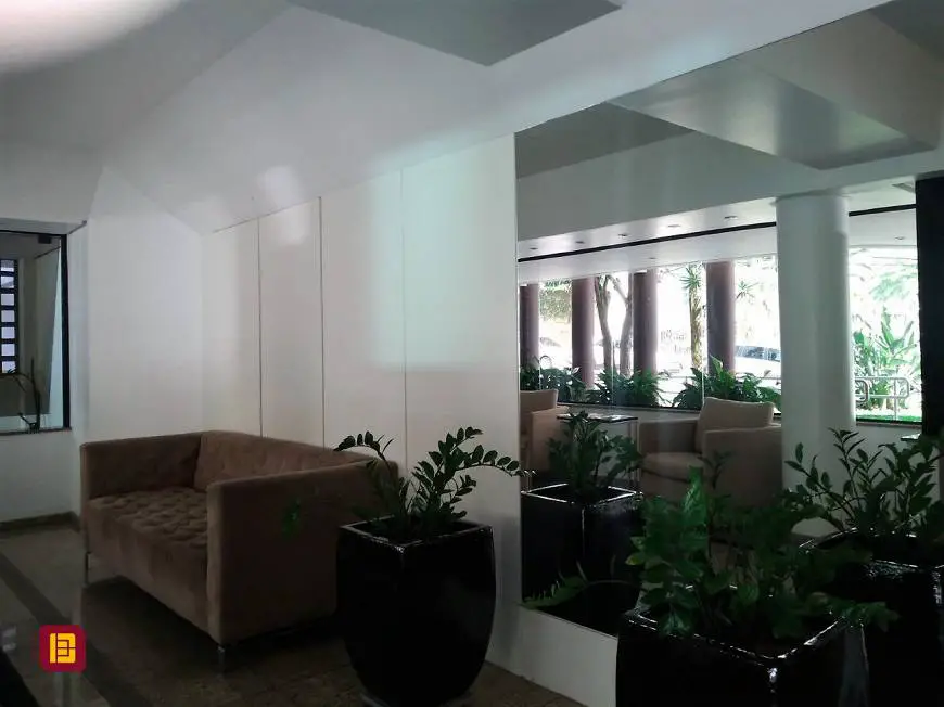 Foto 4 de Apartamento com 4 Quartos à venda, 144m² em Centro, Florianópolis