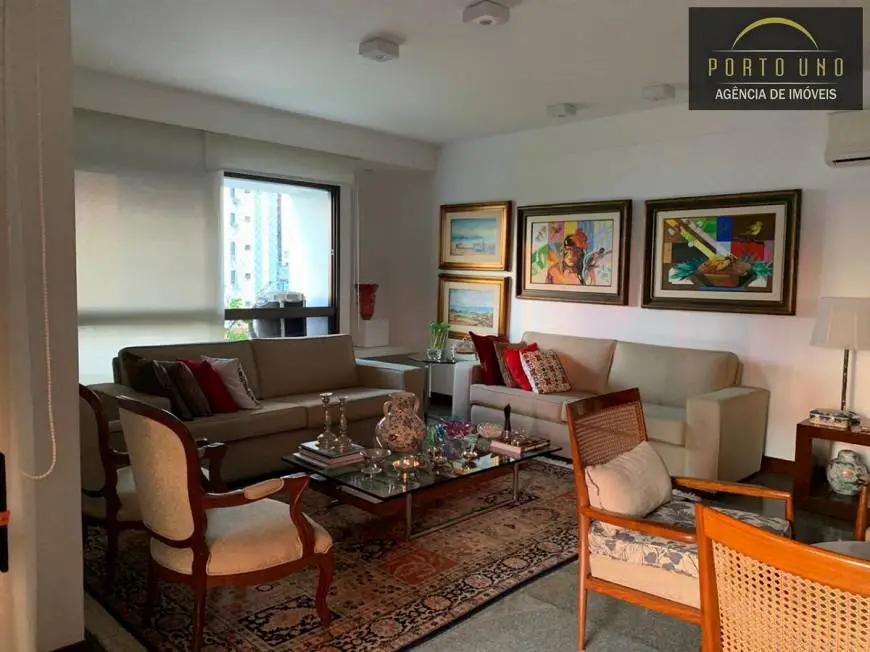 Foto 1 de Apartamento com 4 Quartos à venda, 305m² em Itaigara, Salvador