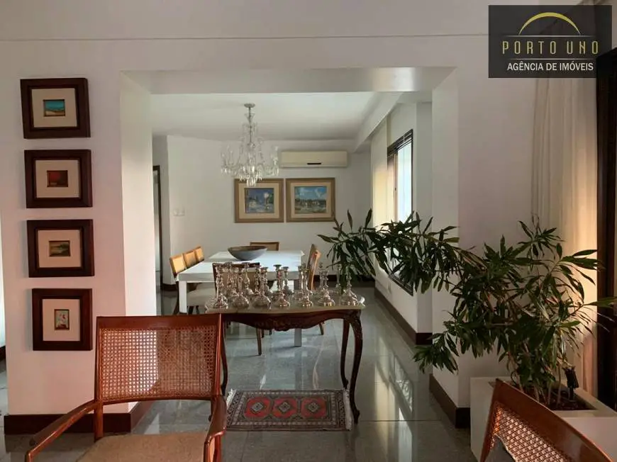 Foto 2 de Apartamento com 4 Quartos à venda, 305m² em Itaigara, Salvador