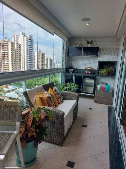 Foto 3 de Apartamento com 4 Quartos para alugar, 152m² em Jardim Aquarius, São José dos Campos