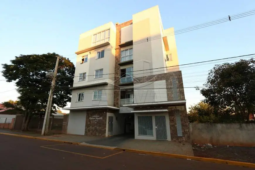 Foto 2 de Apartamento com 4 Quartos à venda, 230m² em Jardim Pancera, Toledo