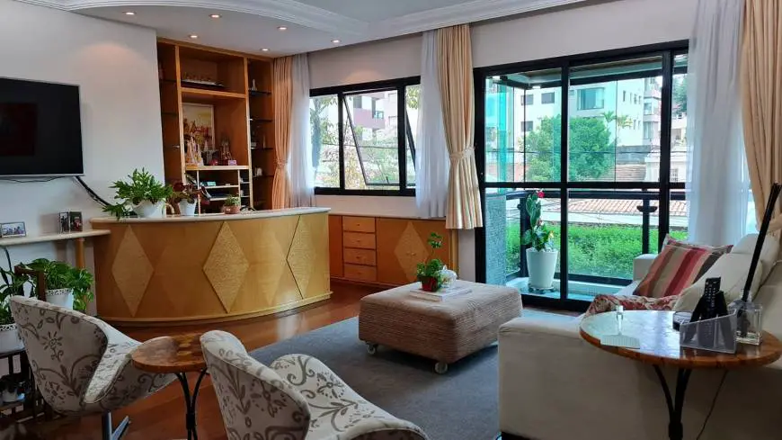 Foto 1 de Apartamento com 4 Quartos à venda, 147m² em Mirandópolis, São Paulo