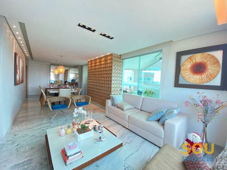 Foto 1 de Apartamento com 4 Quartos para alugar, 180m² em Ouro Preto, Belo Horizonte