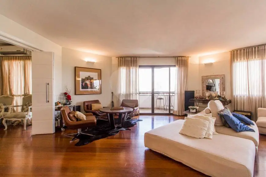 Foto 1 de Apartamento com 4 Quartos para venda ou aluguel, 400m² em Pacaembu, São Paulo