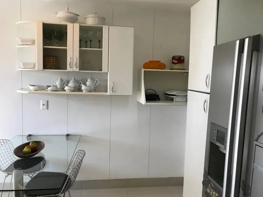Foto 4 de Apartamento com 4 Quartos para alugar, 208m² em Petrópolis, Natal