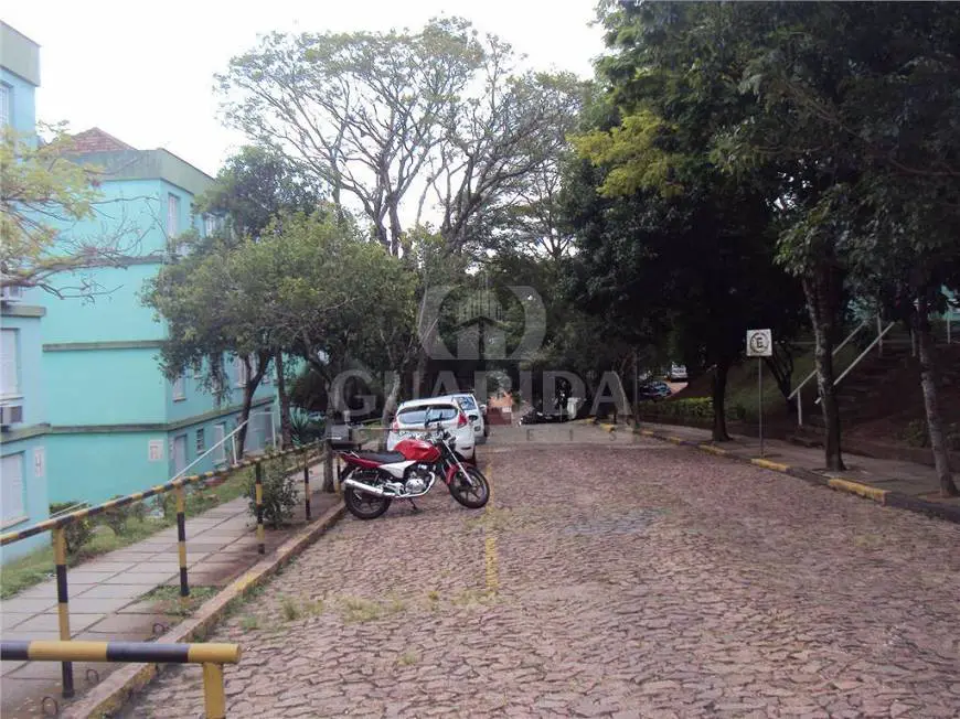 Foto 2 de Apartamento com 4 Quartos à venda, 82m² em Santa Tereza, Porto Alegre