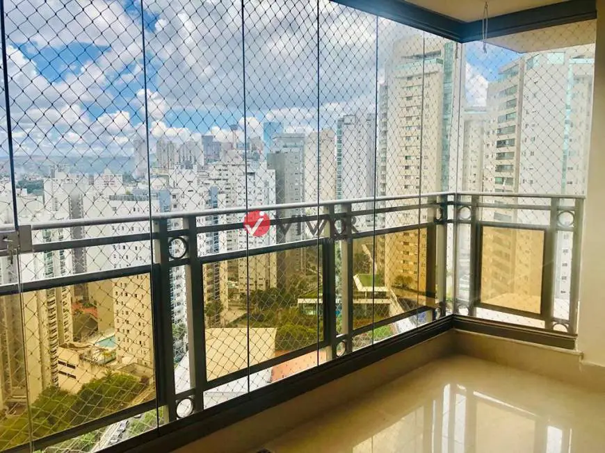 Foto 1 de Apartamento com 4 Quartos para alugar, 212m² em Vila da Serra, Nova Lima