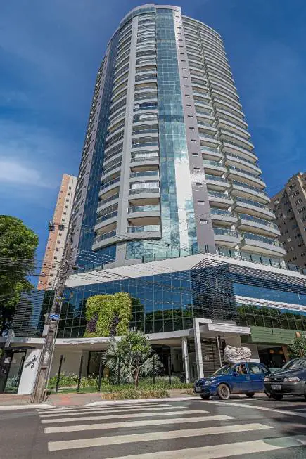 Foto 1 de Apartamento com 4 Quartos à venda, 231m² em Zona 01, Maringá