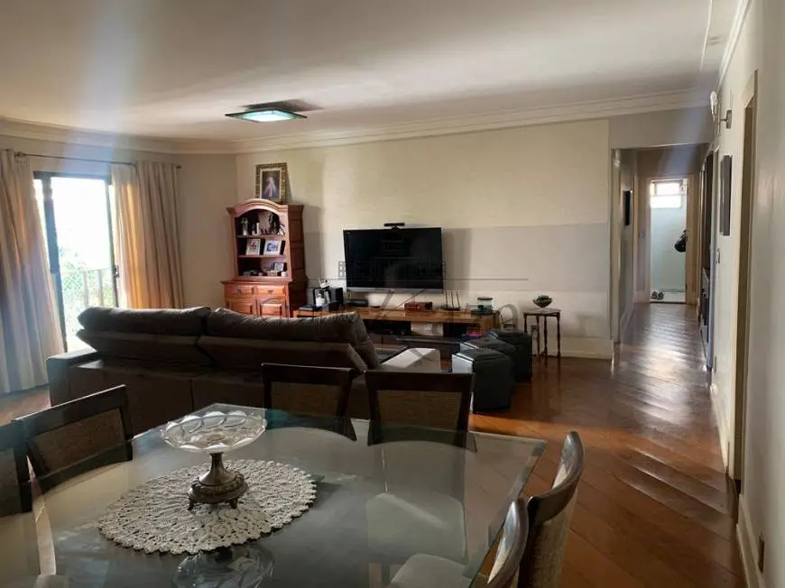 Foto 3 de Apartamento com 5 Quartos à venda, 153m² em Parque Residencial Aquarius, São José dos Campos