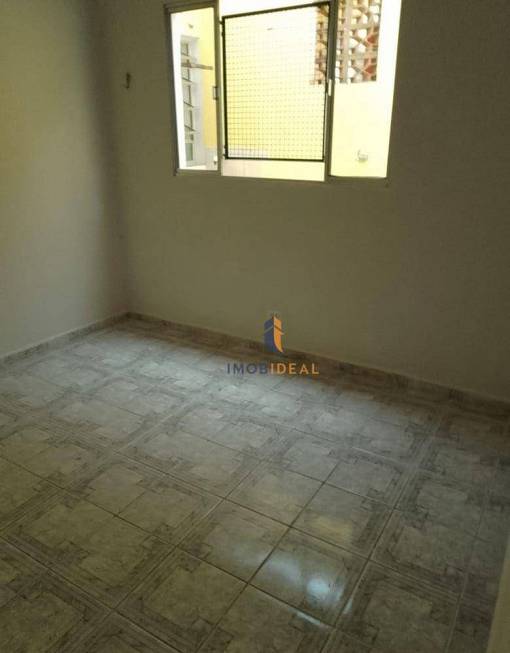Foto 3 de Casa com 1 Quarto para alugar, 35m² em Vila Leonor, São Paulo