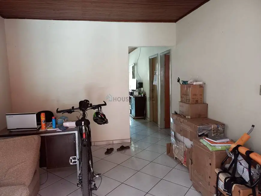 Foto 2 de Casa com 2 Quartos à venda, 200m² em Bela Vista, Cuiabá
