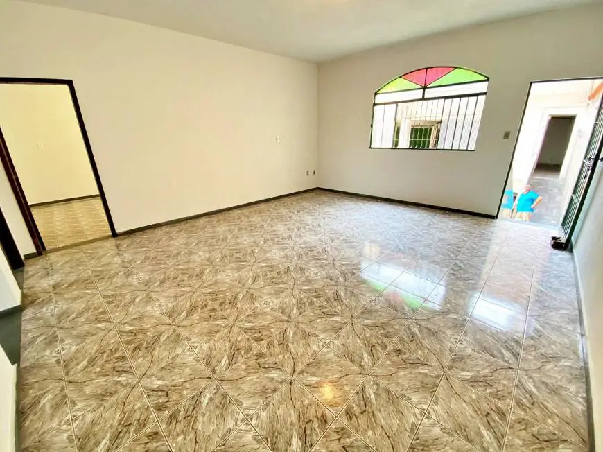 Foto 1 de Casa com 2 Quartos para alugar, 80m² em Carlos Prates, Belo Horizonte
