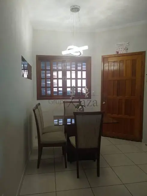 Foto 1 de Casa com 2 Quartos à venda, 90m² em Conjunto Residencial Galo Branco, São José dos Campos