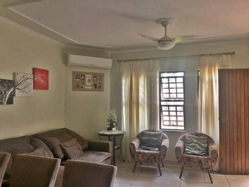 Foto 1 de Casa com 2 Quartos à venda, 168m² em Das Laranjeiras, Serra