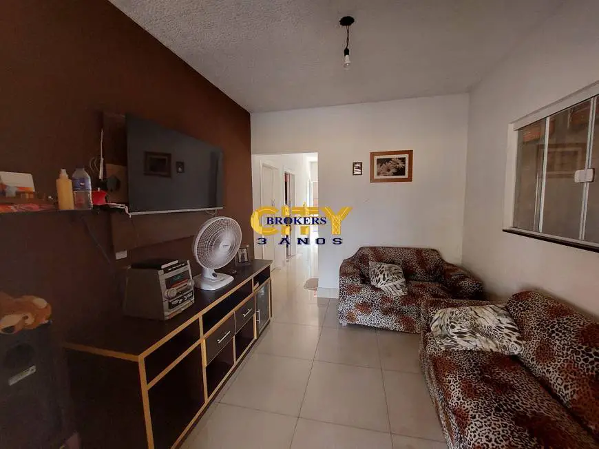 Foto 1 de Casa com 2 Quartos à venda, 160m² em Despraiado, Cuiabá