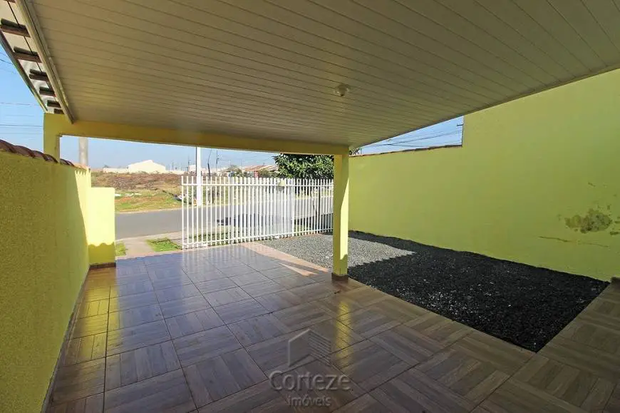 Foto 3 de Casa com 2 Quartos para alugar, 55m² em Gralha Azul, Fazenda Rio Grande