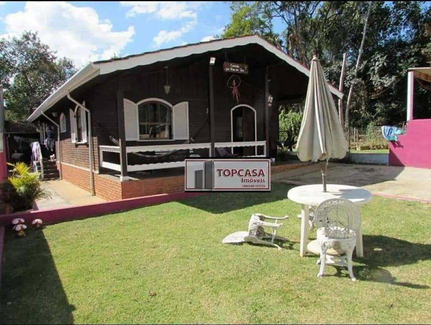 Foto 1 de Casa com 2 Quartos à venda, 100m² em Jardim das Palmeiras, São Paulo