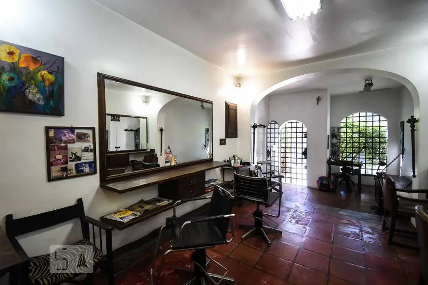 Foto 1 de Casa com 2 Quartos para alugar, 190m² em Pinheiros, São Paulo