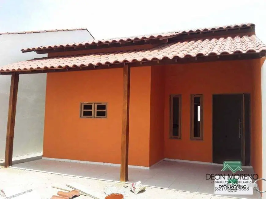 Foto 1 de Casa com 2 Quartos à venda, 69m² em Planalto, Arapiraca