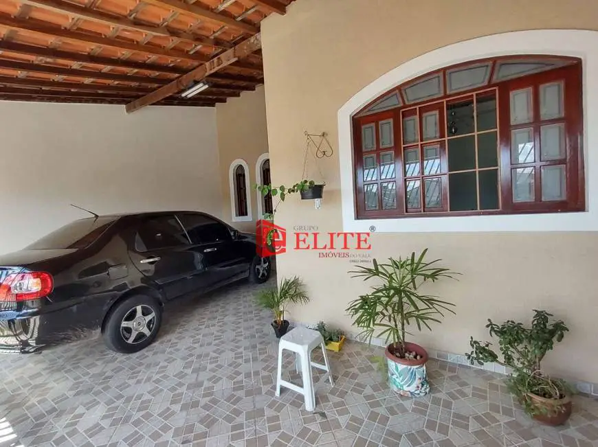 Foto 2 de Casa com 2 Quartos à venda, 118m² em Residencial Santa Paula, Jacareí