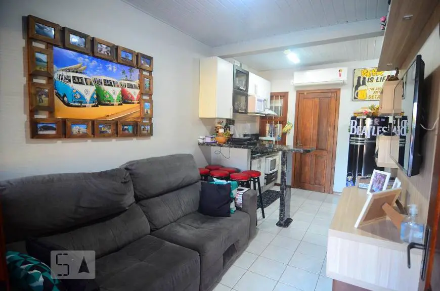 Foto 1 de Casa com 2 Quartos à venda, 72m² em São José, Canoas