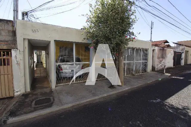 Foto 1 de Casa com 2 Quartos para alugar, 55m² em Saraiva, Uberlândia