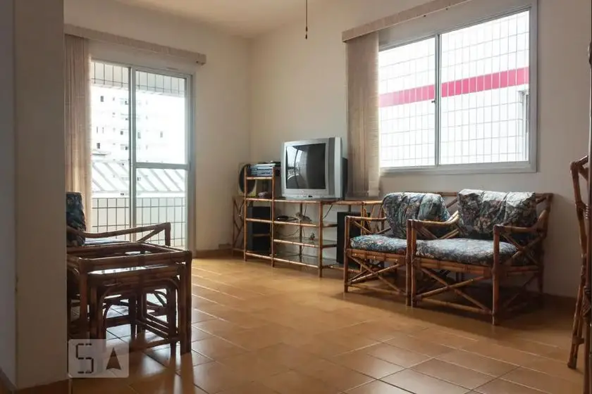 Foto 1 de Casa com 2 Quartos para alugar, 93m² em Vila Tupi, Praia Grande