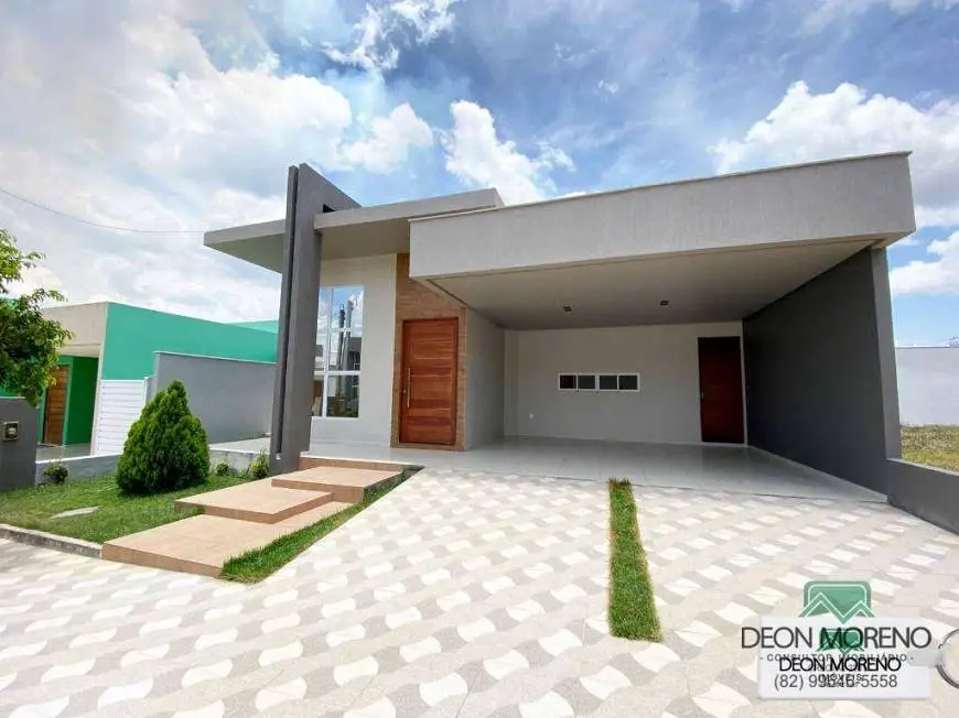 Foto 1 de Casa com 3 Quartos à venda, 190m² em Canafistula, Arapiraca