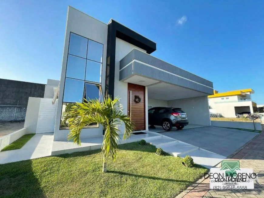 Foto 1 de Casa com 3 Quartos à venda, 245m² em Canafistula, Arapiraca