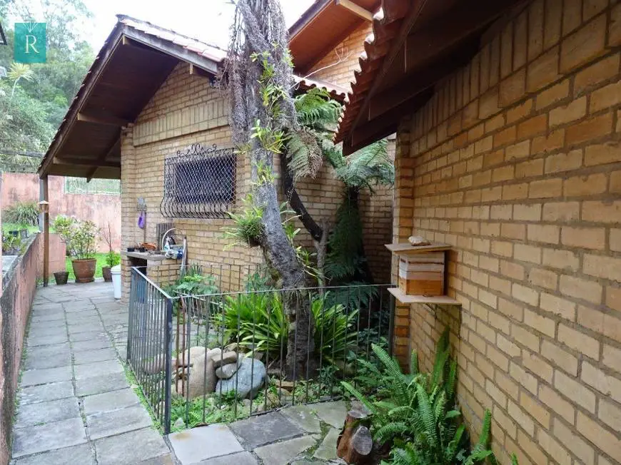 Foto 5 de Casa com 3 Quartos à venda, 260m² em Carvoeira, Florianópolis