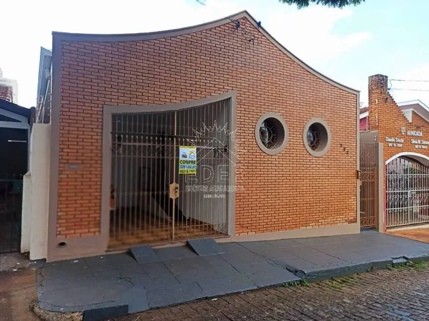 Foto 1 de Casa com 3 Quartos à venda, 178m² em Centro, Araraquara