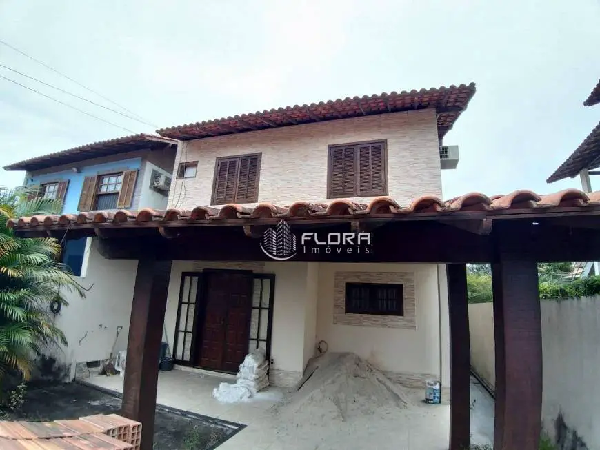 Foto 1 de Casa com 3 Quartos à venda, 130m² em Itaipu, Niterói