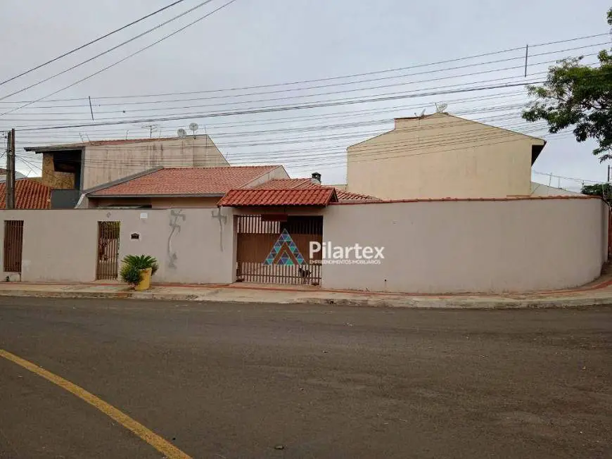 Foto 1 de Casa com 3 Quartos à venda, 140m² em Jardim Oriente, Londrina