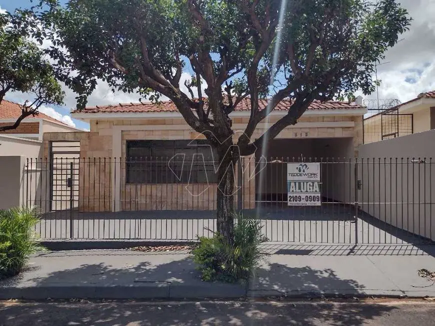 Foto 1 de Casa com 3 Quartos para alugar, 148m² em Jardim Santa Angelina, Araraquara