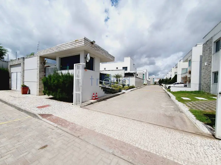 Foto 2 de Casa com 3 Quartos para alugar, 133m² em JOSE DE ALENCAR, Fortaleza