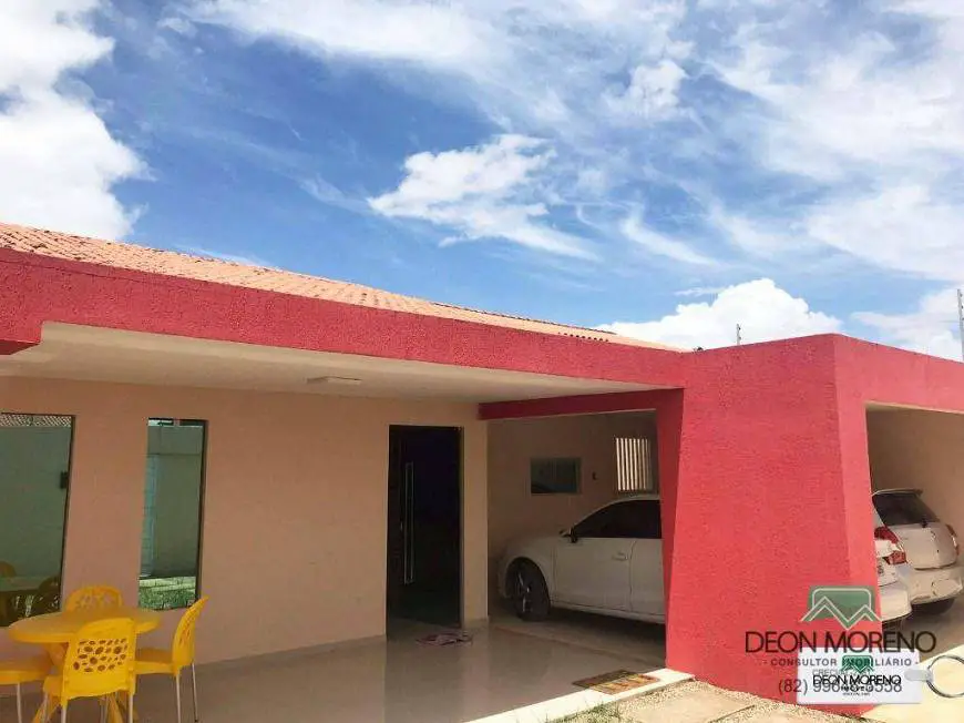 Foto 1 de Casa com 3 Quartos para venda ou aluguel, 220m² em Novo Horizonte, Arapiraca